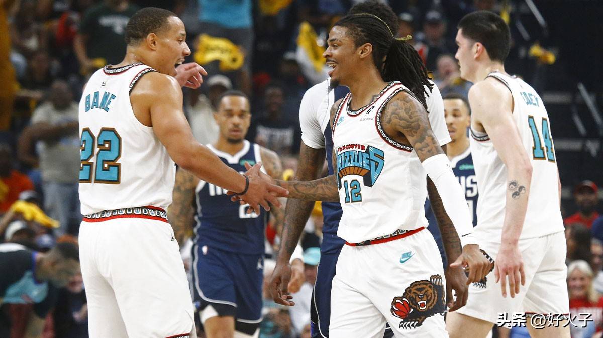 包含孟菲斯灰熊训练开放日;国际比赛日再遭质疑引欢呼;意甲在即;资深球员宣示担当的词条 包含孟菲斯灰熊训练开放日;国际比赛日再遭质疑引欢呼;意甲在即;资深球员宣示担当的词条