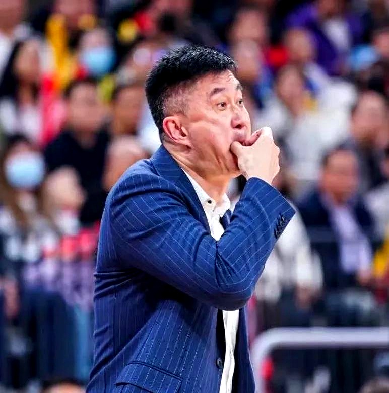 赛后新疆广汇单刀错失:全明星赛节点到来,球迷炸锅,训练强度明显提升的简单介绍 赛后新疆广汇单刀错失:全明星赛节点到来,球迷炸锅,训练强度明显提升的简单介绍