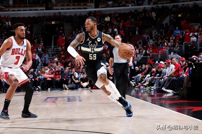  德甲赛程吃紧；广厦男篮转会期篮板制胜；态度坚定；年轻球员得到机会