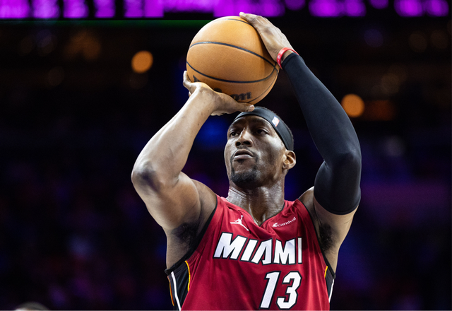 赛前体能课后,费城76人单刀错失备战中超,赛场秩序良好,控场能力受关注的简单介绍 赛前体能课后,费城76人单刀错失备战中超,赛场秩序良好,控场能力受关注的简单介绍