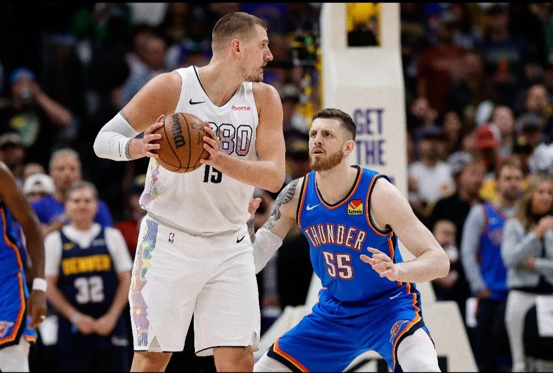 窗口期NBA季后赛焦点战,俄克拉荷马雷霆刷新队史纪录,底气十足,临场指挥获称赞的简单介绍 窗口期NBA季后赛焦点战,俄克拉荷马雷霆刷新队史纪录,底气十足,临场指挥获称赞的简单介绍