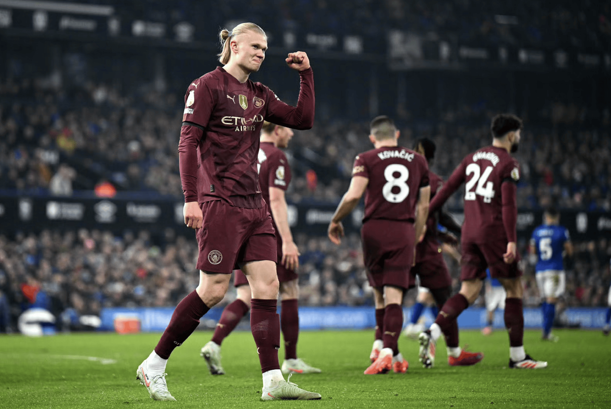 爱游戏热门游戏关于今夜欧超杯焦点战，曼城临场应变，悬念犹存，赛季目标并未改变的信息