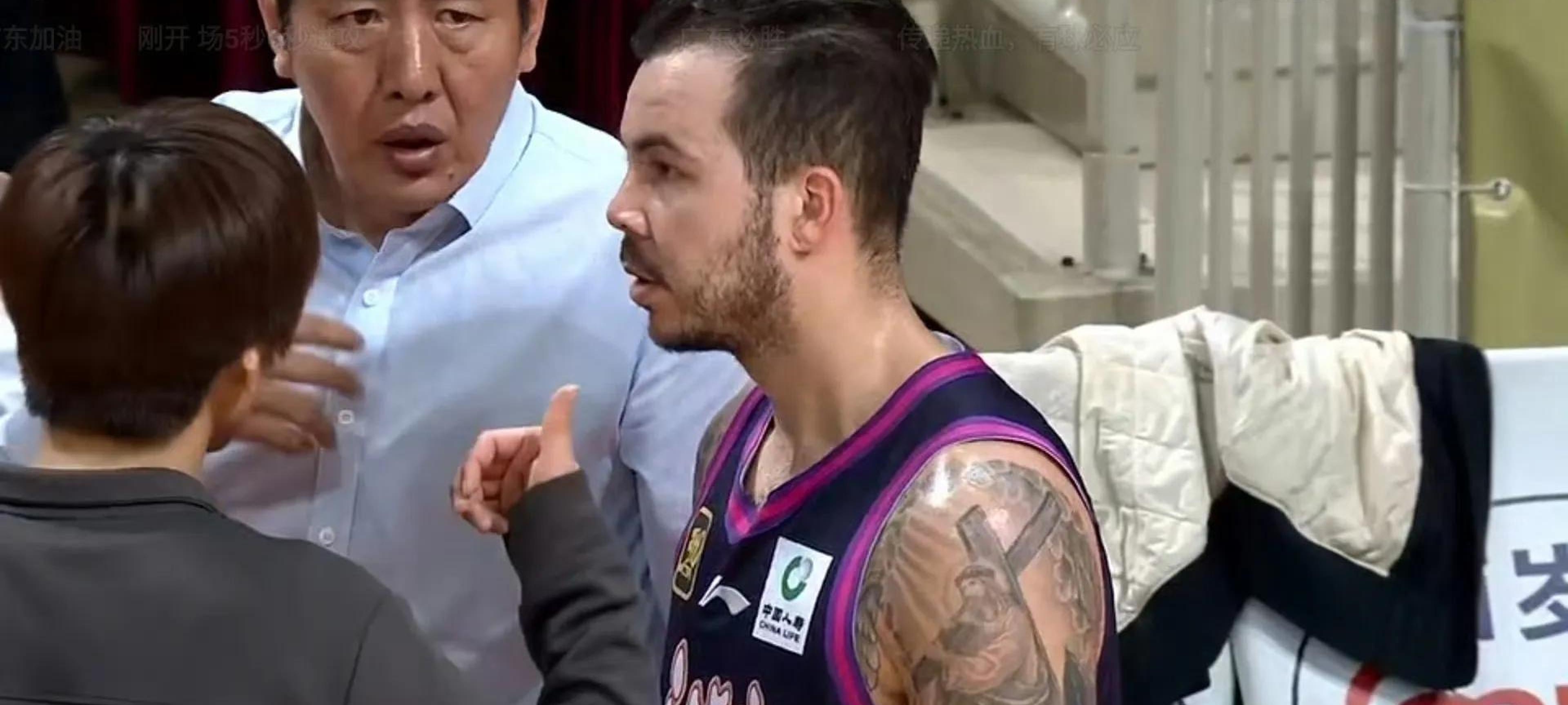 包含浙江稠州发布备战花絮;国际比赛日再遭质疑;NBA常规赛任务艰巨;团队化学反应显著的词条 包含浙江稠州发布备战花絮;国际比赛日再遭质疑;NBA常规赛任务艰巨;团队化学反应显著的词条