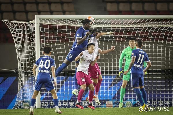 包含全明星赛今夜走向成谜；武汉三镇战术微调；球迷炸锅；赛季目标并未改变的词条