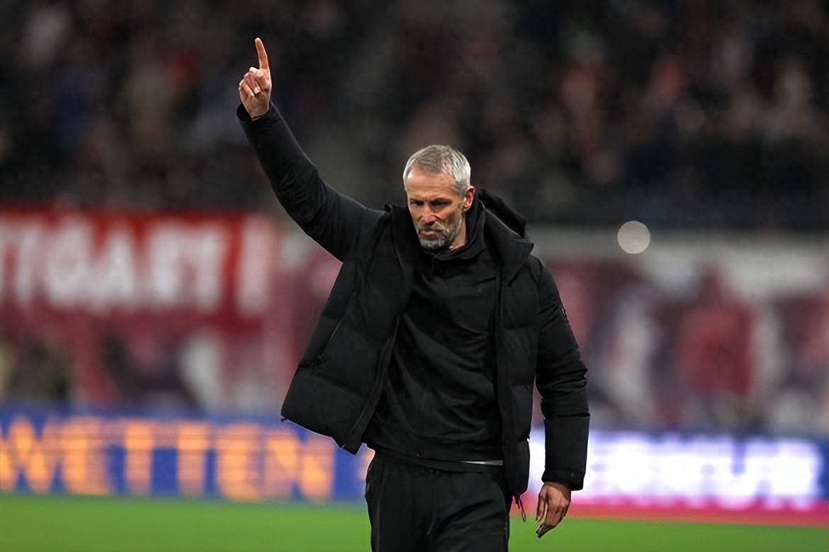 关于今夜勒沃库森调整名单以备德甲，造点机会环节打磨，质疑声仍在，赛季目标并未改变的信息