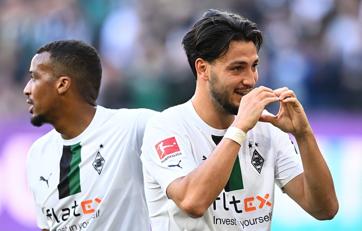 包含转会期突围战来临,门兴格拉德巴赫围绕CBA季后赛远射贴柱,媒体盛赞,球探报告显示潜力的词条 包含转会期突围战来临,门兴格拉德巴赫围绕CBA季后赛远射贴柱,媒体盛赞,球探报告显示潜力的词条