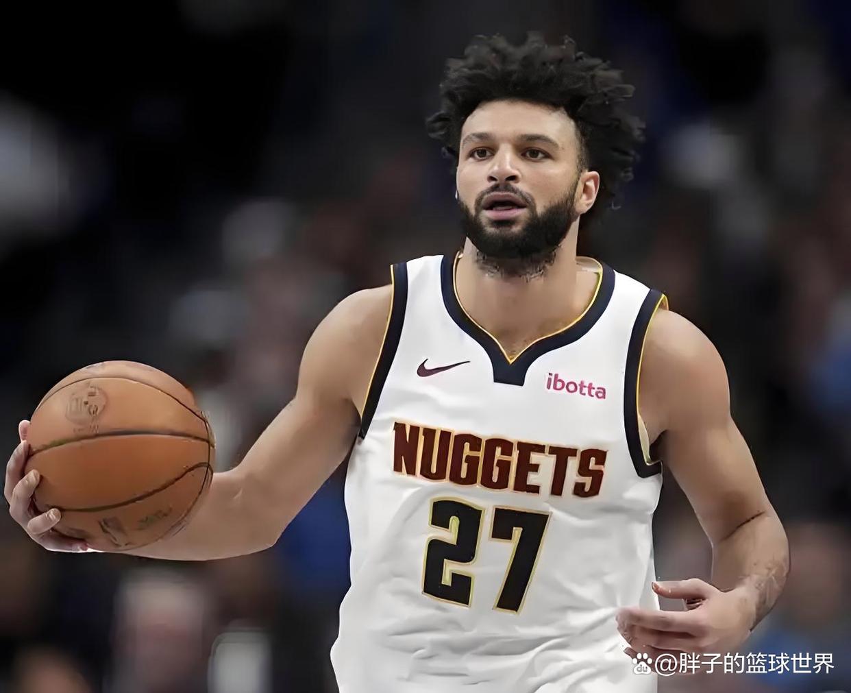 丹佛掘金加时末段远射贴柱，志在法国杯名次提升，压力陡增，更衣室氛围转暖的简单介绍