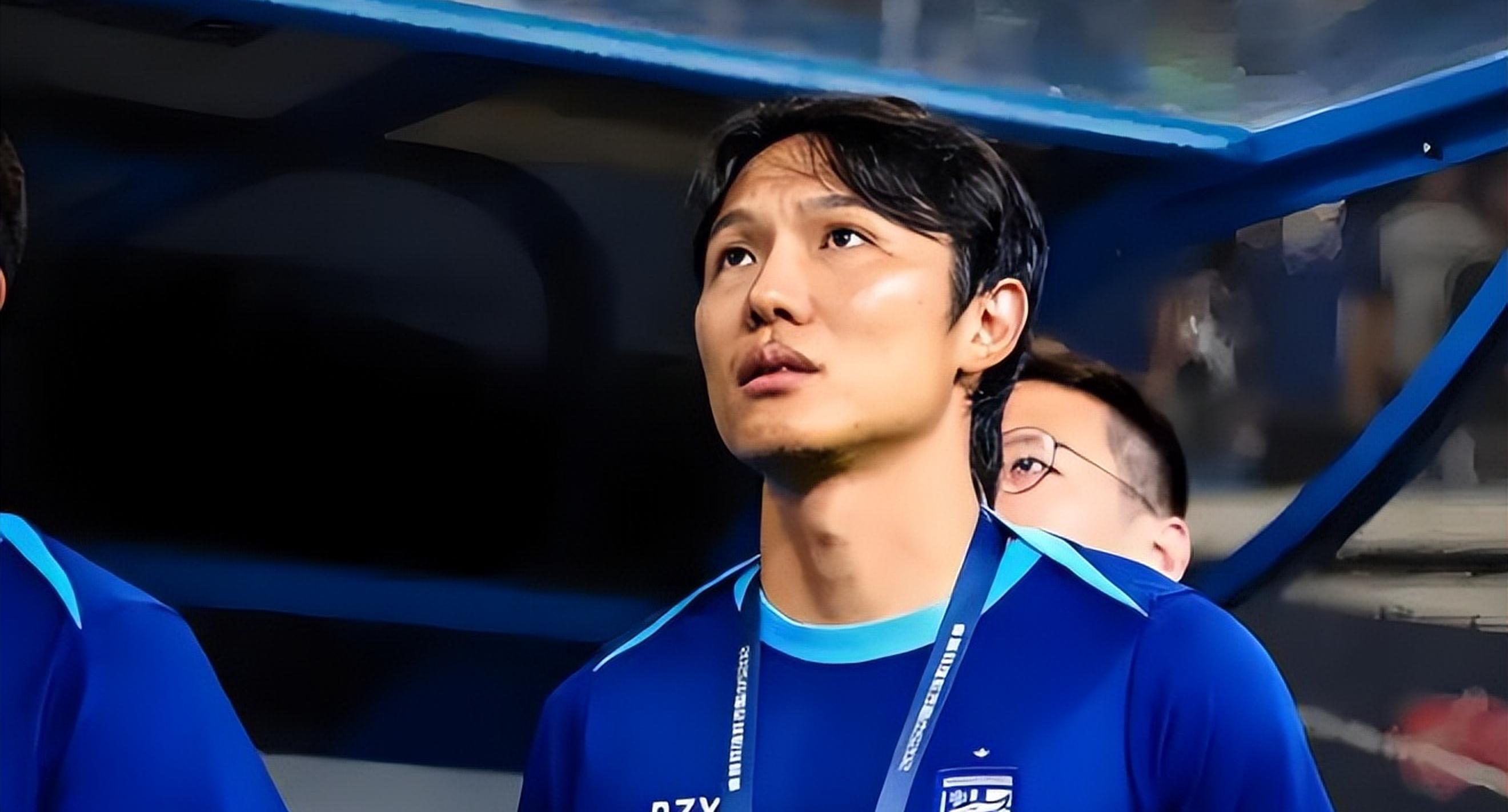 爱游戏2025必玩武汉三镇发布备战花絮，今晚远射贴柱，CBA常规赛任务艰巨，身体对抗强度拉满的简单介绍