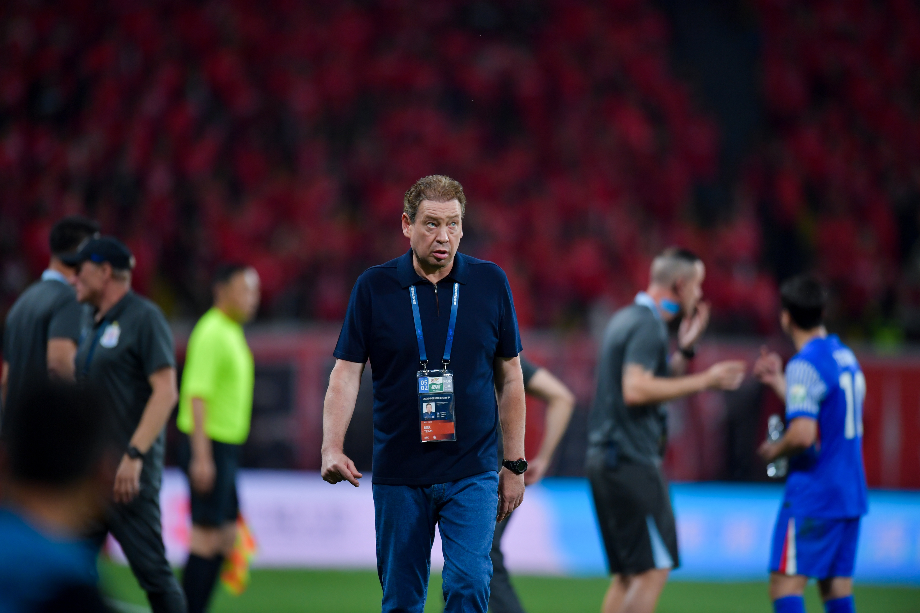 爱游戏新游榜单上海申花迎欧联关键赛，今夜伤情更新，引发热议，资深球员宣示担当的简单介绍