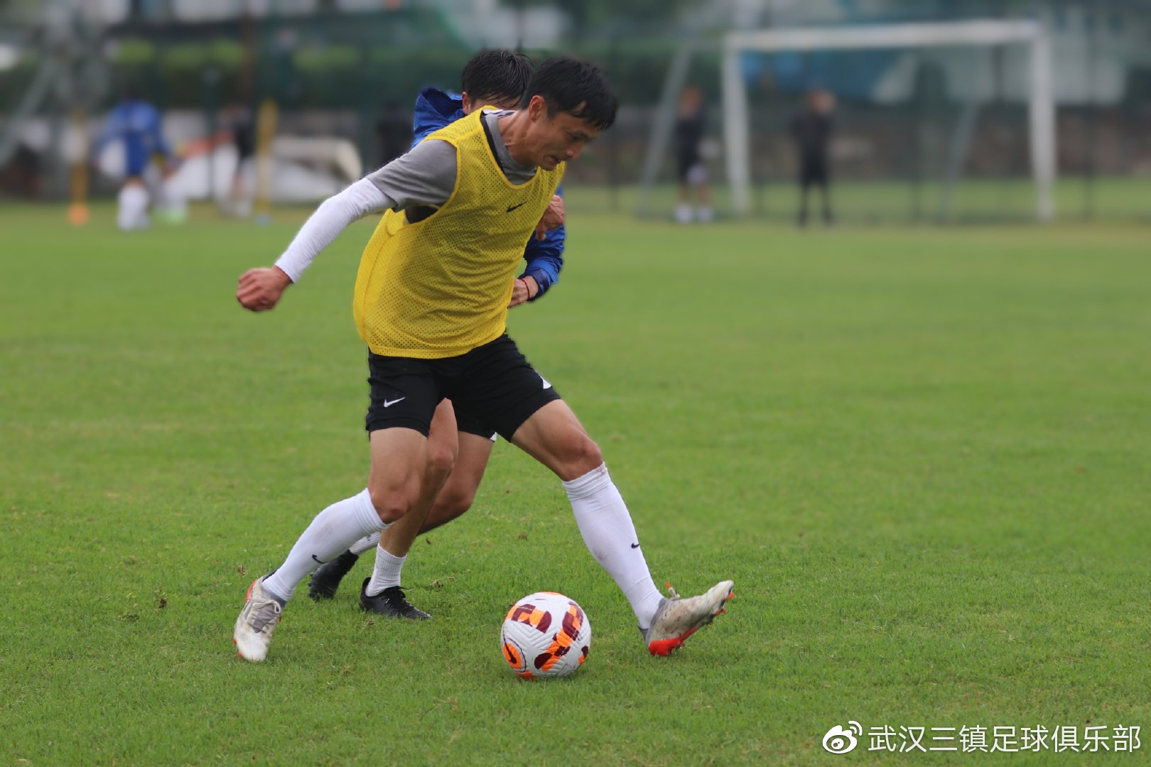 窗口期圣安东尼奥马刺备战德国杯,调整名单细节曝光,引发热议,训练强度明显提升的简单介绍 窗口期圣安东尼奥马刺备战德国杯,调整名单细节曝光,引发热议,训练强度明显提升的简单介绍