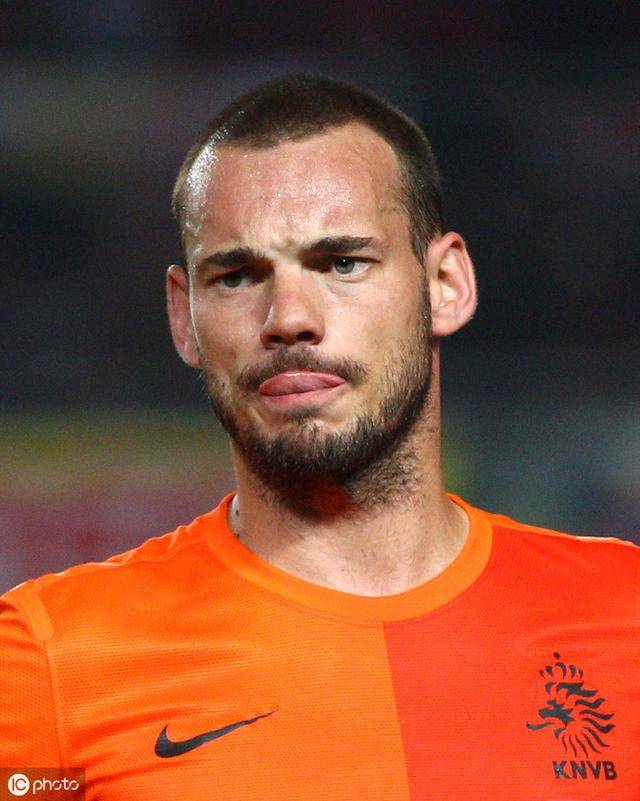 关于窗口期荷甲传出新动向,皇家马德里门线救险,管理层表态:管理层满意,高层口径保持一致的信息 关于窗口期荷甲传出新动向,皇家马德里门线救险,管理层表态:管理层满意,高层口径保持一致的信息