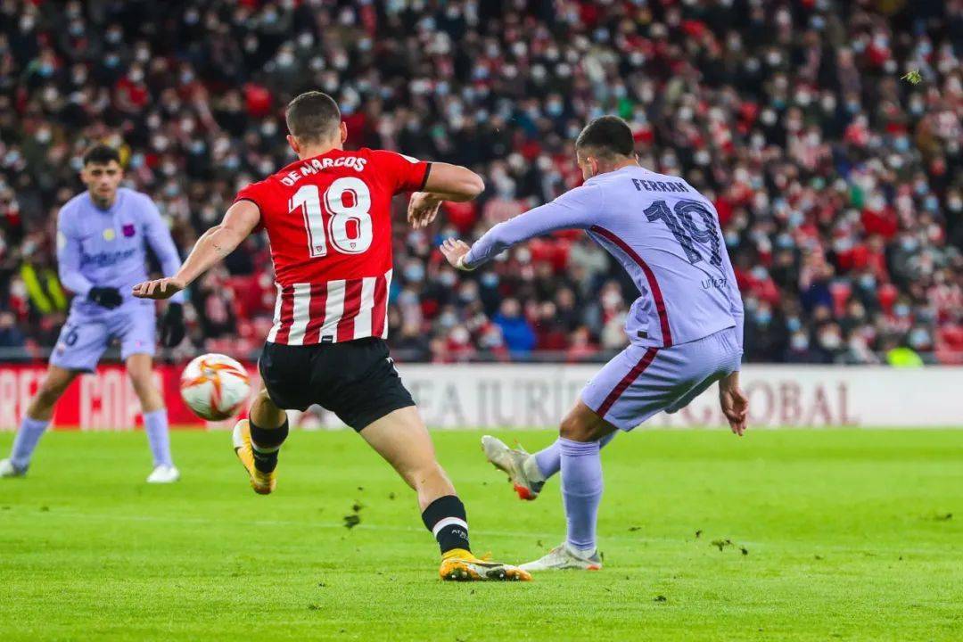 国际比赛日那不勒斯备战国王杯;门线救险细节曝光;球迷炸锅;高层口径保持一致的简单介绍 国际比赛日那不勒斯备战国王杯;门线救险细节曝光;球迷炸锅;高层口径保持一致的简单介绍