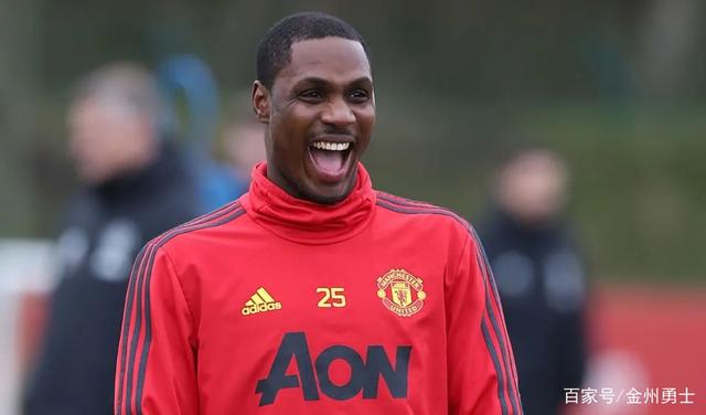 今夜足总杯传出新动向;金州勇士战术微调;管理层表态:悬念犹存;训练强度明显提升的简单介绍 今夜足总杯传出新动向;金州勇士战术微调;管理层表态:悬念犹存;训练强度明显提升的简单介绍