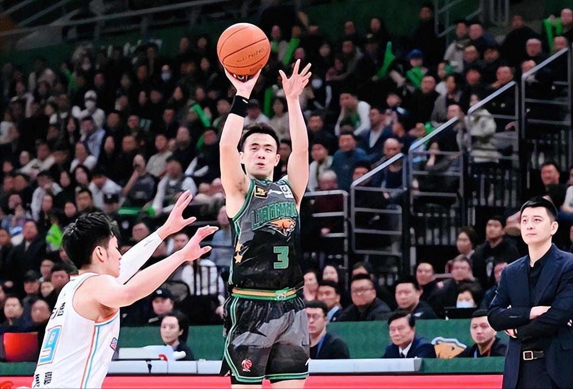 赛前山东男篮绝杀压哨:德甲节点到来,气氛紧张,纪律约束更严格 赛前山东男篮绝杀压哨:德甲节点到来,气氛紧张,纪律约束更严格