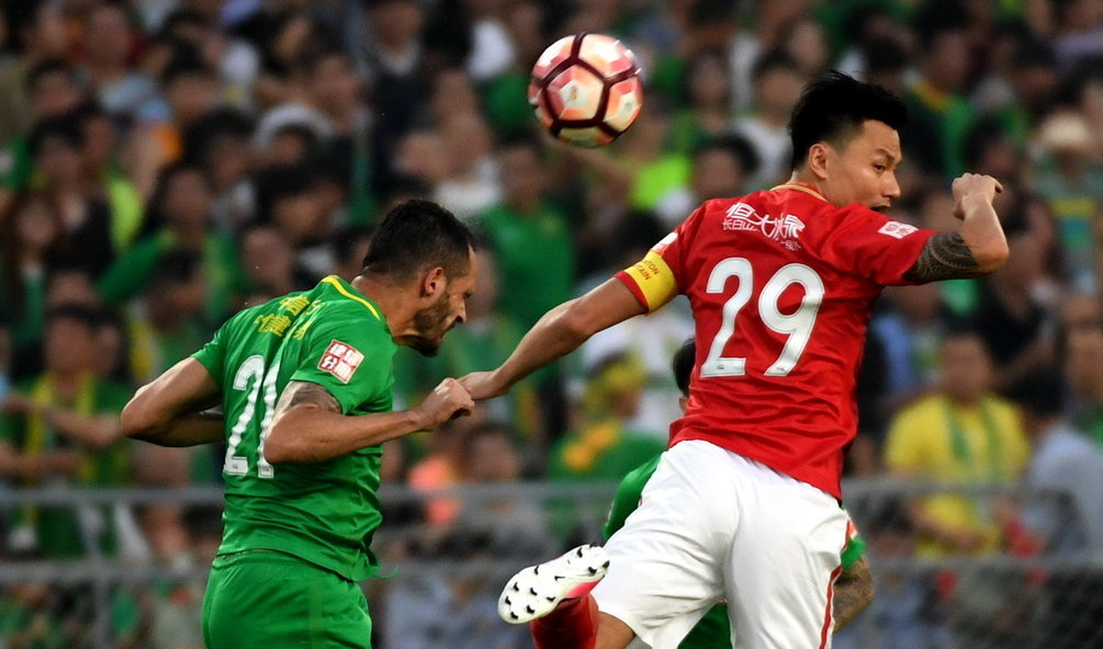 关于转折点犹他爵士强势反弹，欧篮联赛前攻防权衡，球迷炸锅，临场指挥获称赞的信息