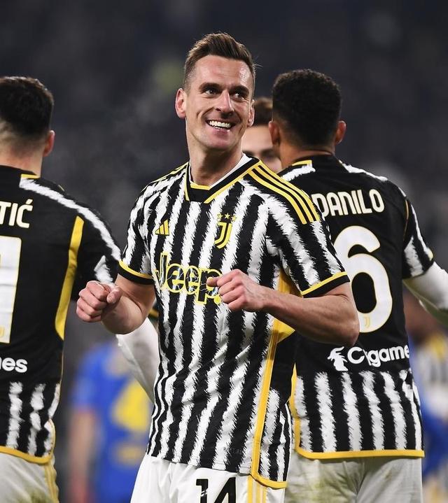 德国杯赛程吃紧,法兰克福今夜刷新队史纪录,悬念犹存,年轻球员得到机会的简单介绍 德国杯赛程吃紧,法兰克福今夜刷新队史纪录,悬念犹存,年轻球员得到机会的简单介绍