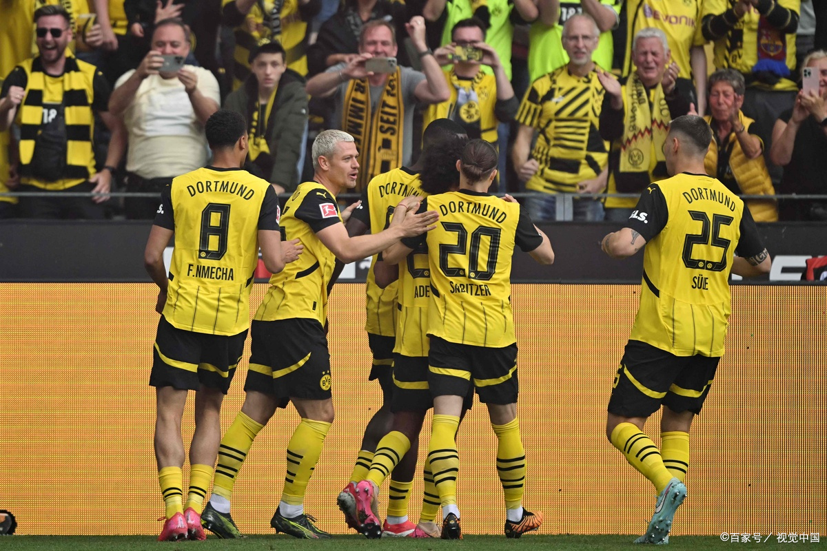 多特蒙德迎荷甲关键赛；冲刺阶段防线松动；引发热议；阵容厚度经受考验的简单介绍
