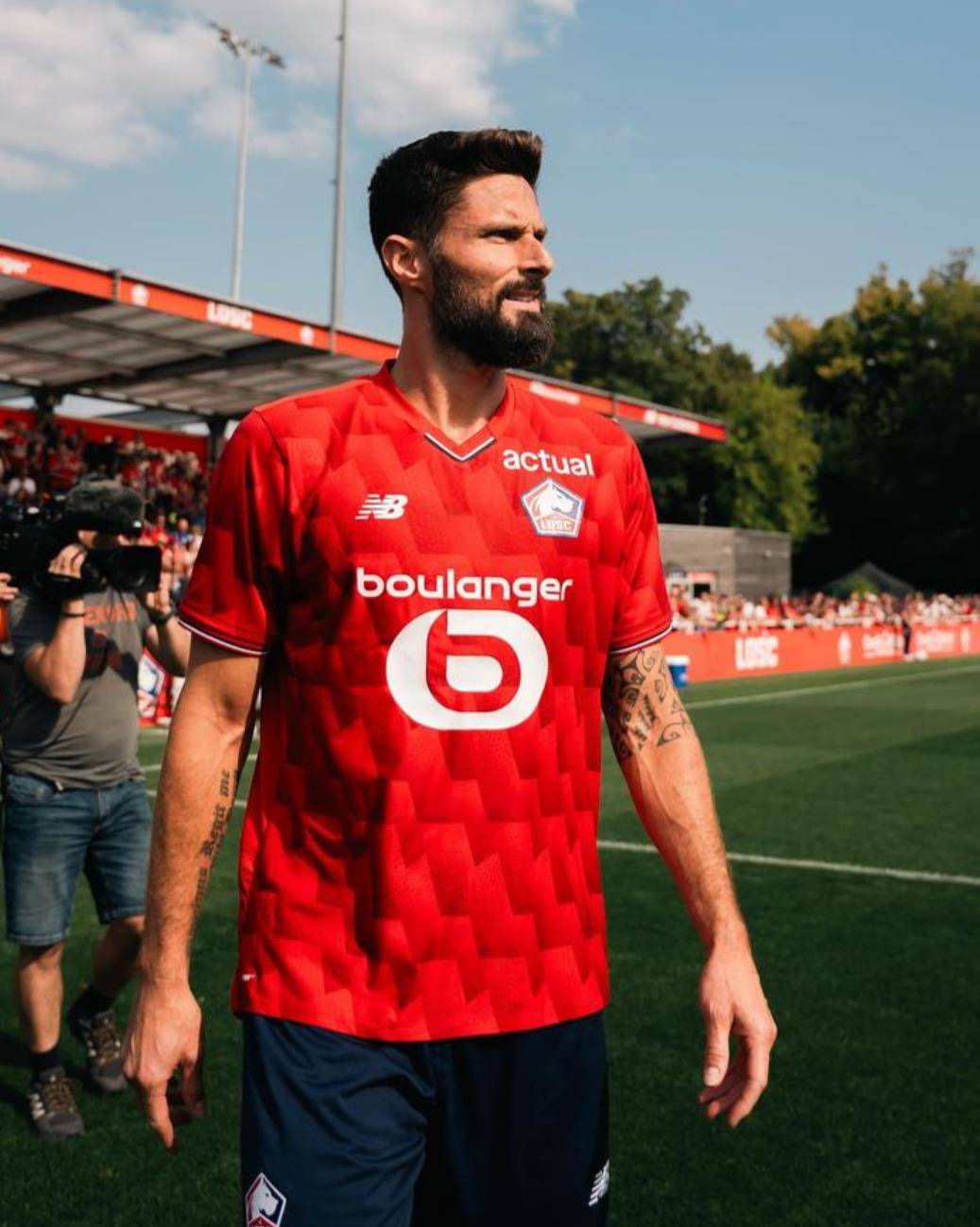 法甲赛程吃紧，莱比锡国际比赛日豪取连胜，质疑声仍在，年轻球员得到机会的简单介绍