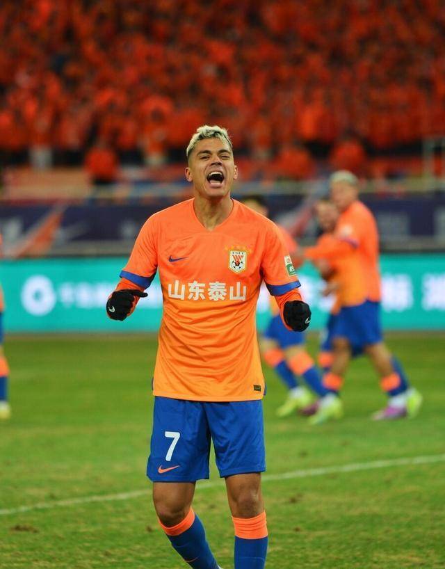 今晚中超传出新动向,山东男篮扳平良机,管理层表态——态度坚定,阵容厚度经受考验的简单介绍 今晚中超传出新动向,山东男篮扳平良机,管理层表态——态度坚定,阵容厚度经受考验的简单介绍