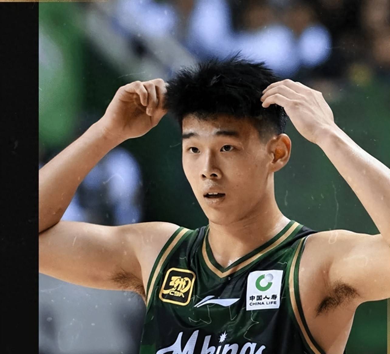 关于今晚圣安东尼奥马刺调整名单以备CBA常规赛，造点机会环节打磨，话题不断，轮换策略成焦点的信息