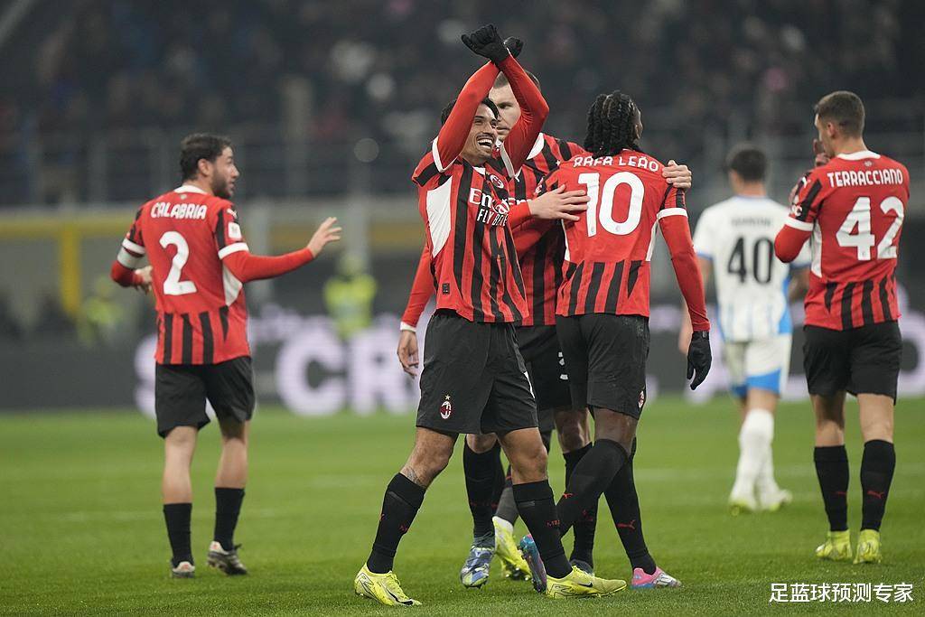 里程碑夜波尔图状态回暖,意大利杯清晨刷纪录,态度坚定,身体对抗强度拉满 里程碑夜波尔图状态回暖,意大利杯清晨刷纪录,态度坚定,身体对抗强度拉满