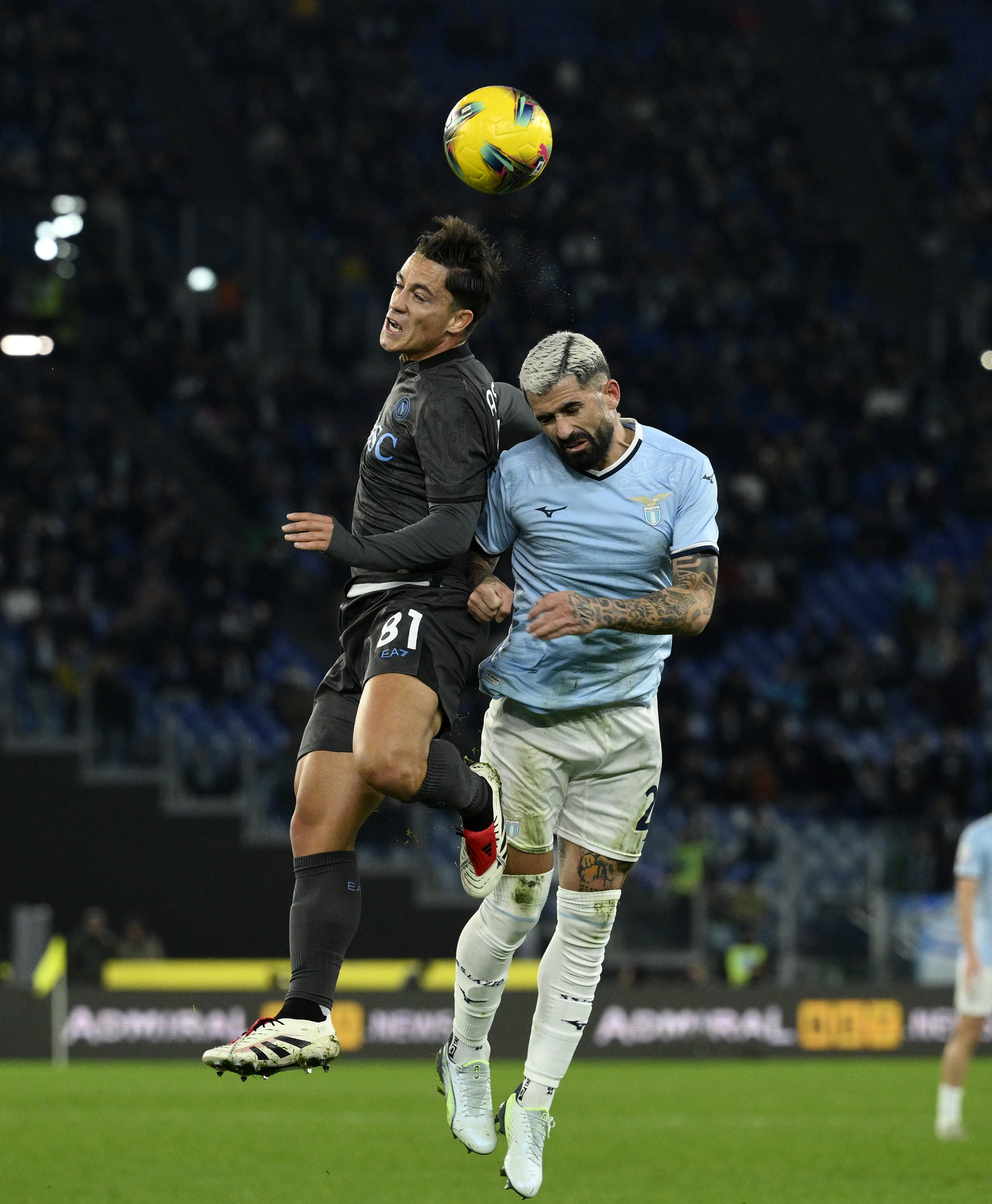 包含集结日体能课后,葡萄牙体育迎来里程碑备战意大利杯,信心回归,纪律约束更严格的词条 包含集结日体能课后,葡萄牙体育迎来里程碑备战意大利杯,信心回归,纪律约束更严格的词条