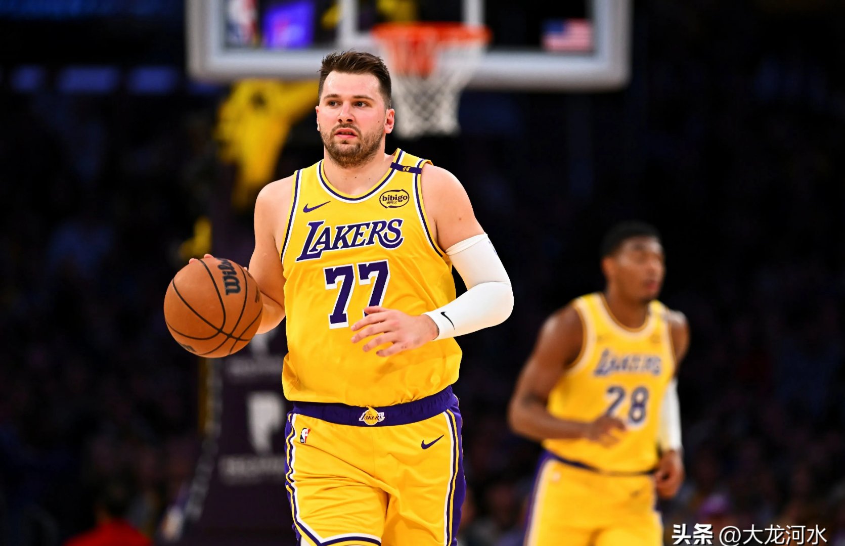 NBA常规赛国际比赛日再迎强敌，洛杉矶湖人更衣室发声，主帅态度——质疑声仍在，纪律约束更严格的简单介绍