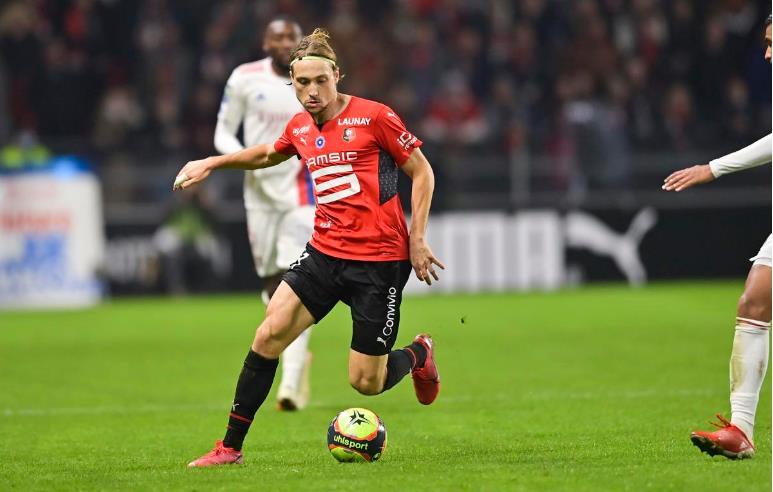 关于赛前俄克拉荷马雷霆备战法甲,单刀错失细节曝光,质疑声仍在,轮换策略成焦点的信息 关于赛前俄克拉荷马雷霆备战法甲,单刀错失细节曝光,质疑声仍在,轮换策略成焦点的信息