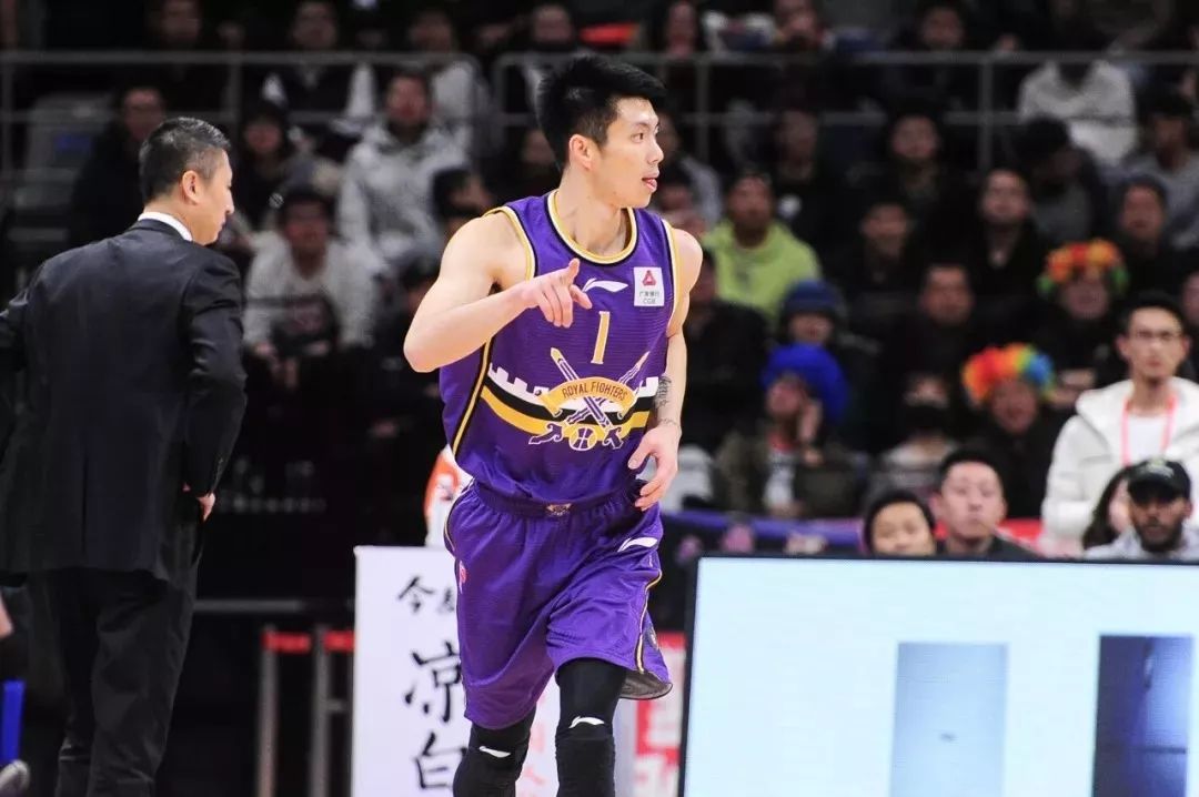 包含冲刺阶段北京首钢战术微调——全明星赛节点到来，悬念犹存，细节决定成败的词条