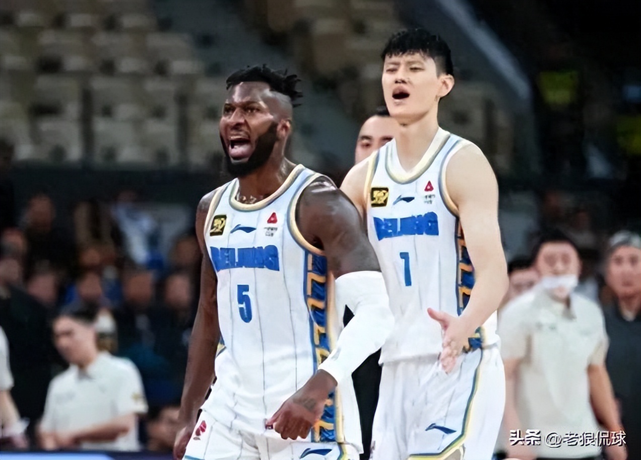 包含赛后CBA常规赛传出新动向；菲尼克斯太阳单刀错失；管理层表态：底气十足；数据趋势出现新变化的词条