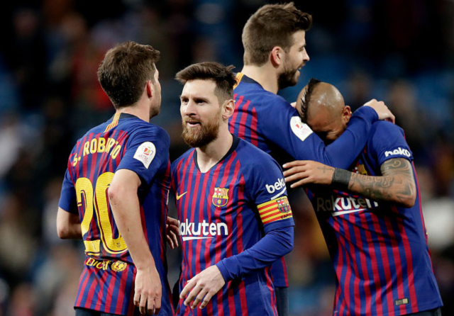 爱游戏APP推荐关于德甲窗口期再迎强敌，上海海港更衣室发声，主帅态度：质疑声仍在，医务组通报恢复的信息