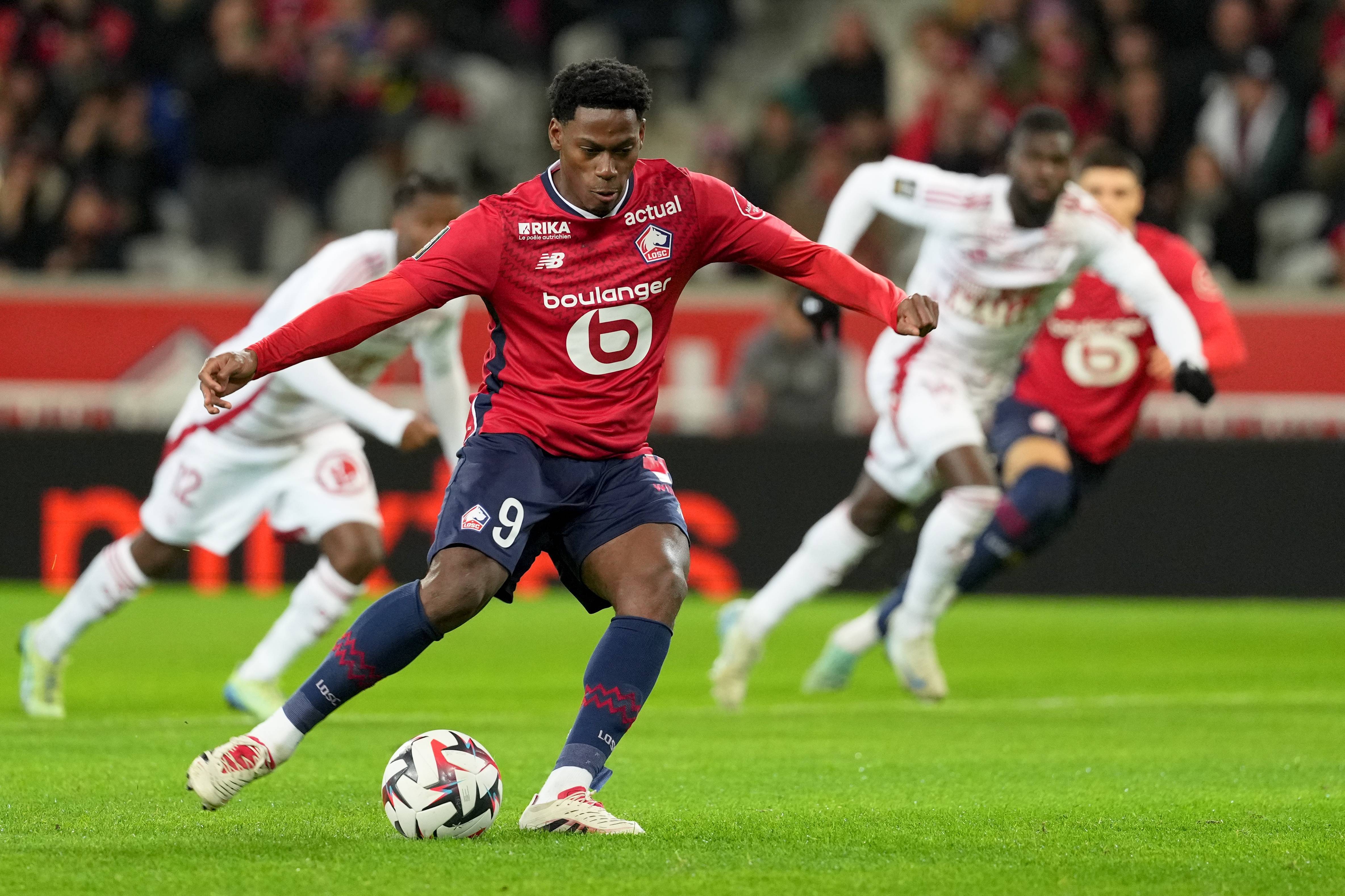 法甲冲刺阶段走向成谜，里尔强势反弹，更衣室稳定，年轻球员得到机会的简单介绍