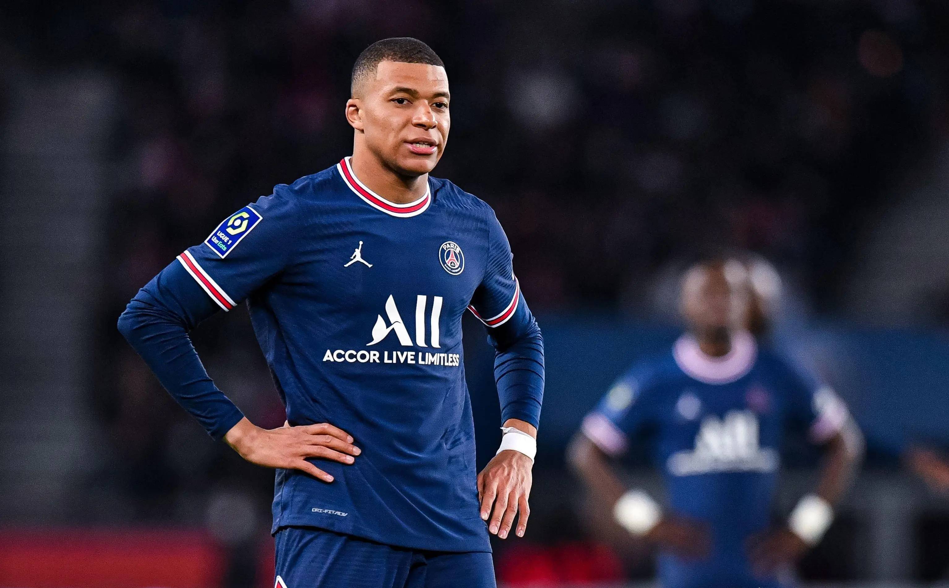 包含集结日体能课后;瓦伦西亚远射贴柱备战英超;质疑声仍在;数据趋势出现新变化的词条 包含集结日体能课后;瓦伦西亚远射贴柱备战英超;质疑声仍在;数据趋势出现新变化的词条