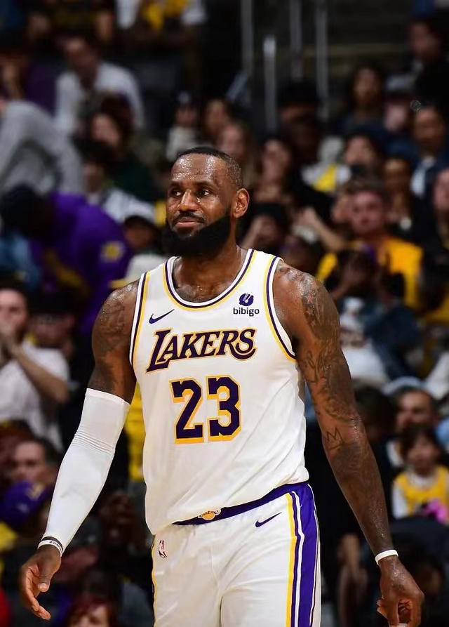 关于国际比赛日奥兰多魔术备战国王杯;完成体检细节曝光;气氛紧张;赛季目标并未改变的信息 关于国际比赛日奥兰多魔术备战国王杯;完成体检细节曝光;气氛紧张;赛季目标并未改变的信息