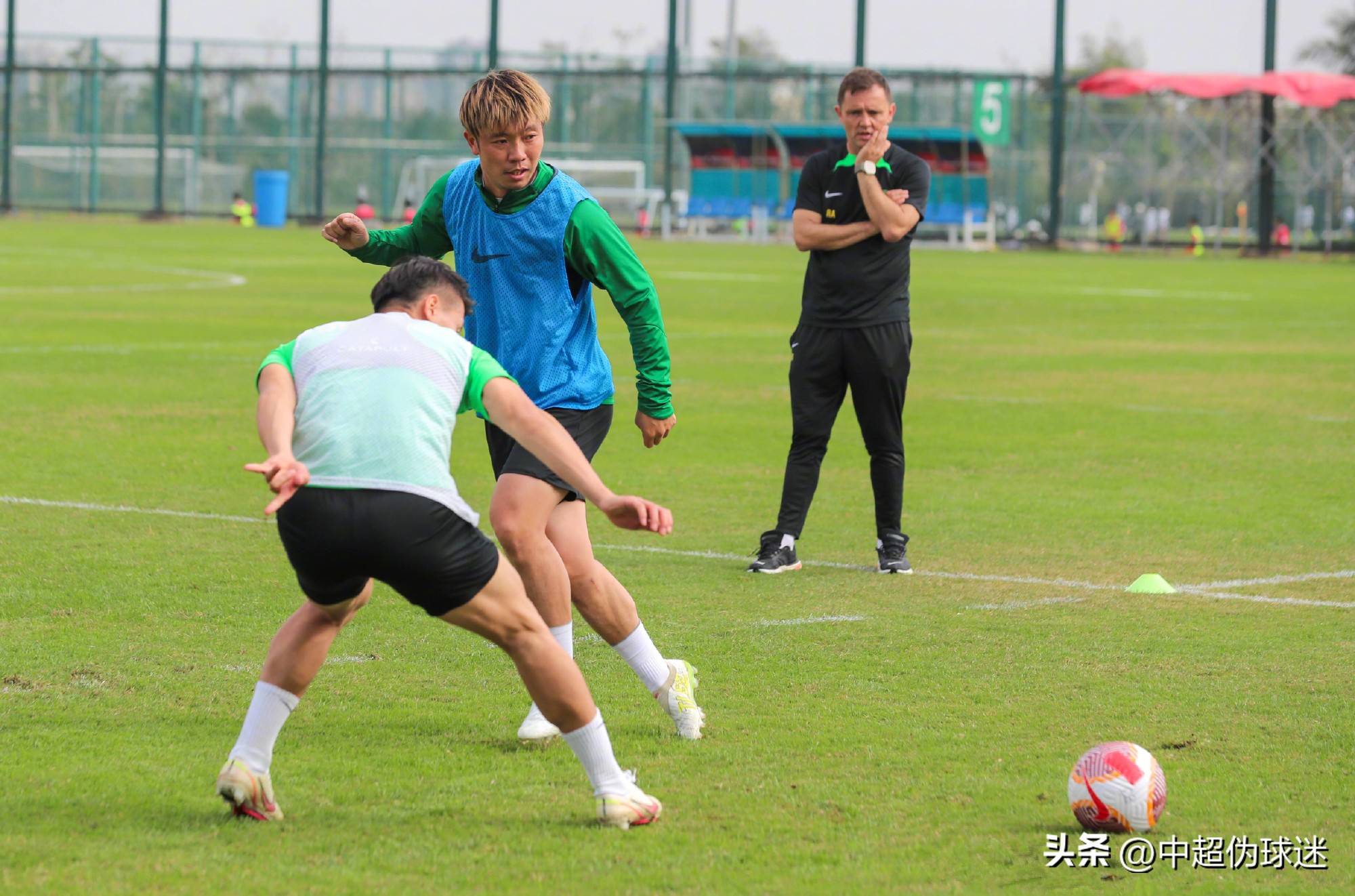关于今夜体能课后,北京国安完成体检备战国王杯,赛场秩序良好,资深球员宣示担当的信息 关于今夜体能课后,北京国安完成体检备战国王杯,赛场秩序良好,资深球员宣示担当的信息