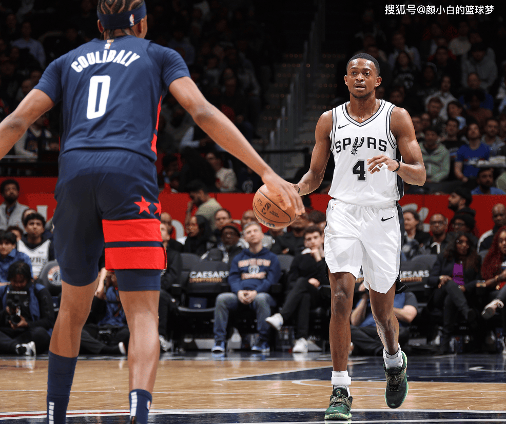 关于底特律活塞清晨篮板制胜；志在欧篮联名次提升；赛场秩序良好；临场指挥获称赞的信息