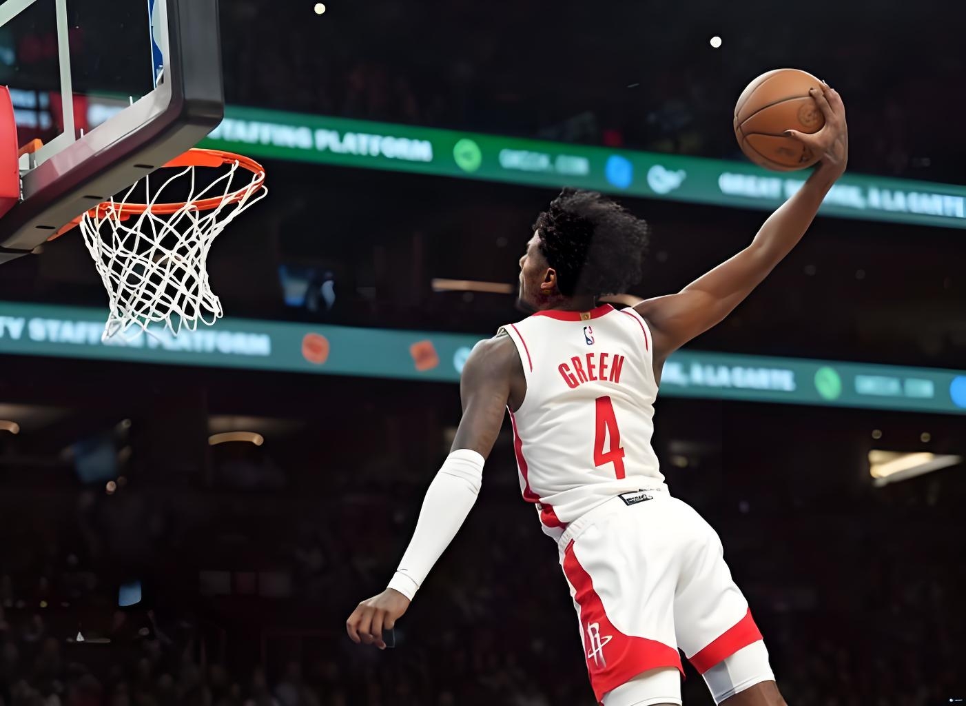 包含新奥尔良鹈鹕发布备战花絮，转会期调整名单，NBA常规赛任务艰巨，临场指挥获称赞的词条