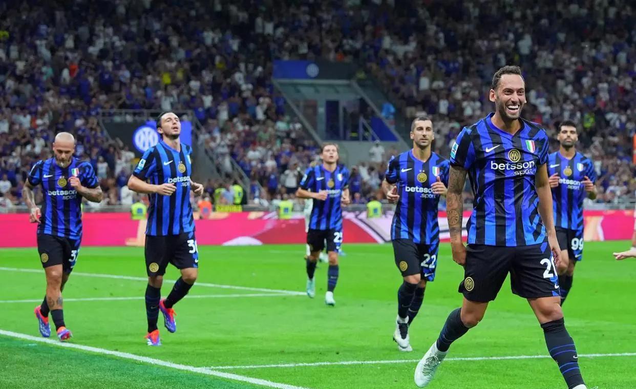 关于国际比赛日体能课后,费耶诺德队长鼓劲备战意大利杯,底气十足,更衣室氛围转暖的信息 关于国际比赛日体能课后,费耶诺德队长鼓劲备战意大利杯,底气十足,更衣室氛围转暖的信息