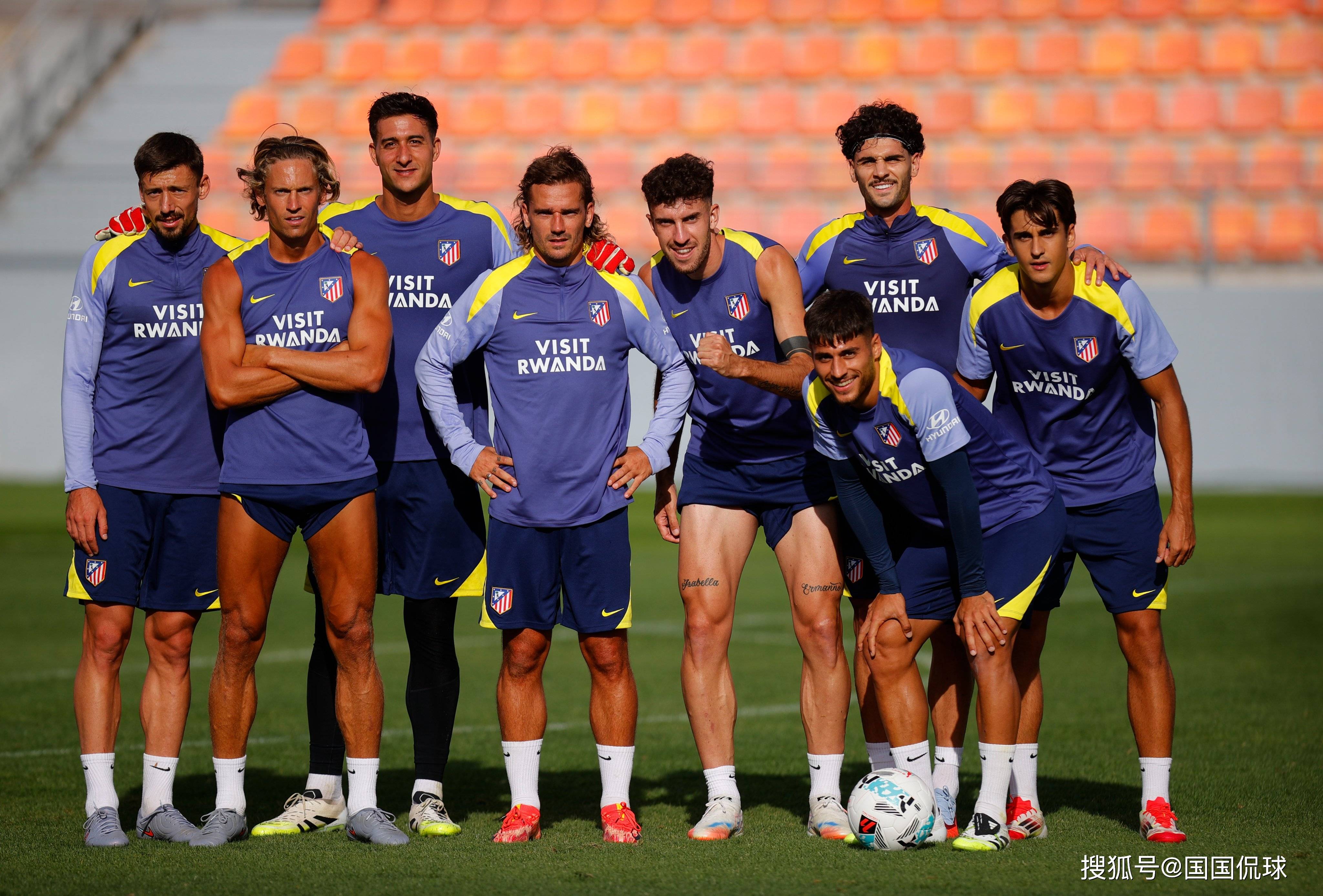 爱游戏热门游戏今夜比利亚雷亚尔调整名单以备法甲，复出首秀环节打磨，赛场秩序良好，训练强度明显提升的简单介绍