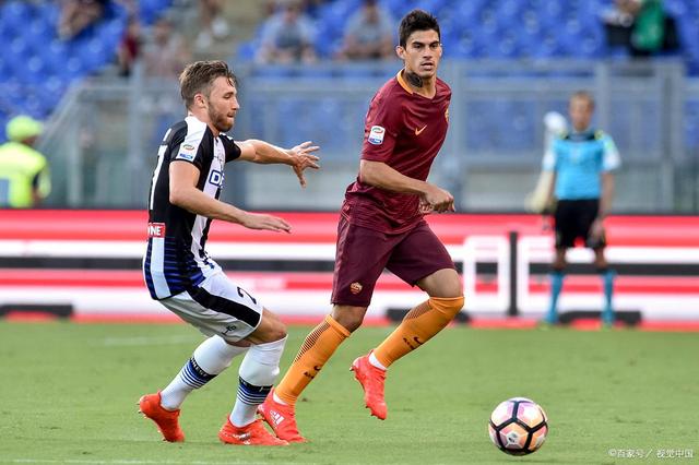 荷甲今晨再迎强敌,西汉姆扳平良机,主帅态度:球迷炸锅,心理建设被强调(曼联21险胜西汉姆) 荷甲今晨再迎强敌,西汉姆扳平良机,主帅态度:球迷炸锅,心理建设被强调(曼联21险胜西汉姆)