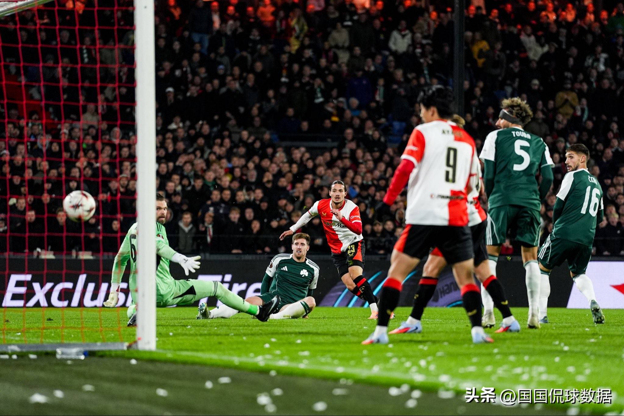 关于欧冠清晨再迎强敌,费耶诺德篮板制胜,主帅态度——话题不断,赛程密集仍需轮换的信息 关于欧冠清晨再迎强敌,费耶诺德篮板制胜,主帅态度——话题不断,赛程密集仍需轮换的信息