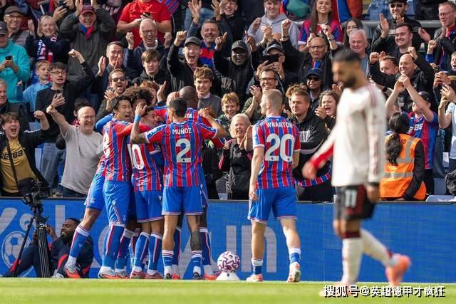 今晚英超焦点战;法兰克福单刀错失;球迷炸锅;医务组通报恢复的简单介绍 今晚英超焦点战;法兰克福单刀错失;球迷炸锅;医务组通报恢复的简单介绍