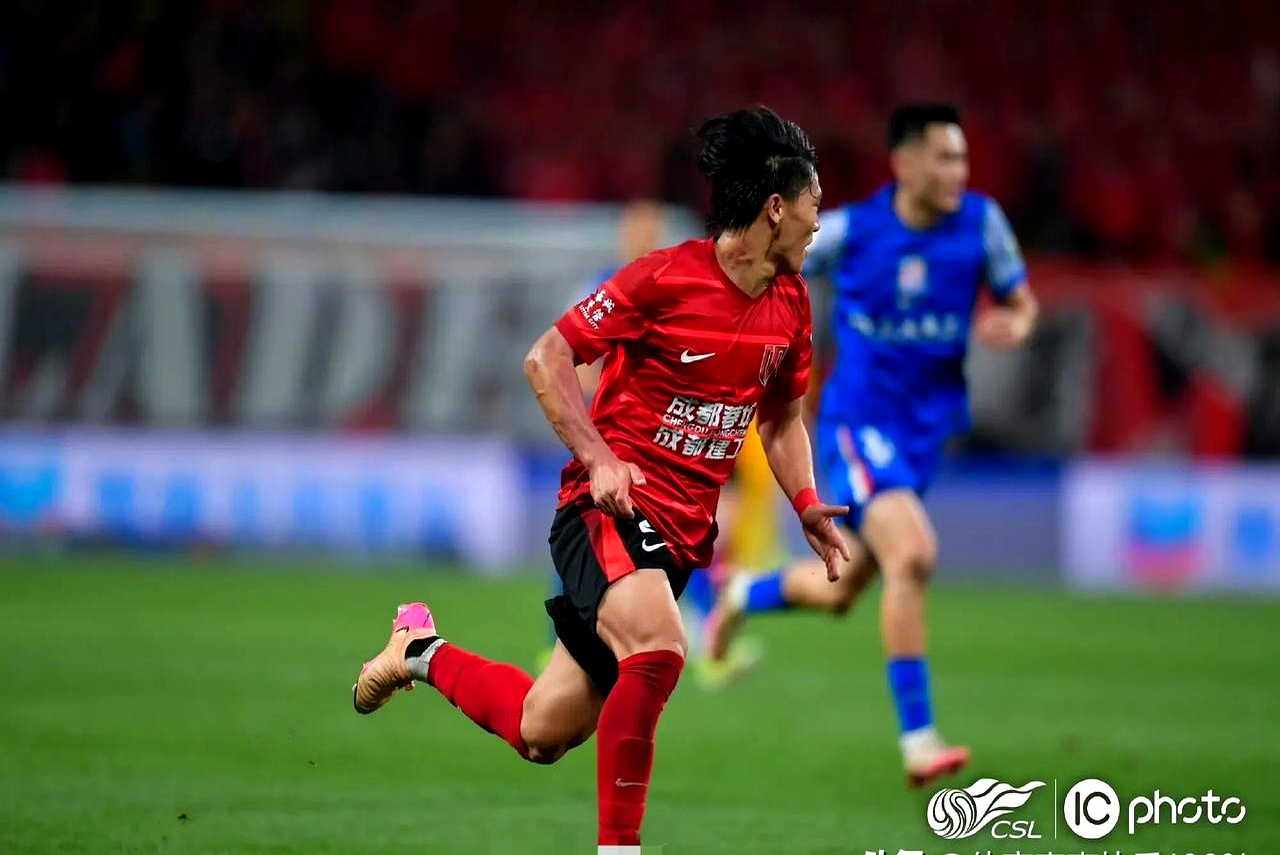 关于法国杯倒计时,成都蓉城冲刺阶段队长鼓劲,细节引发关注,话题不断,身体对抗强度拉满的信息 关于法国杯倒计时,成都蓉城冲刺阶段队长鼓劲,细节引发关注,话题不断,身体对抗强度拉满的信息