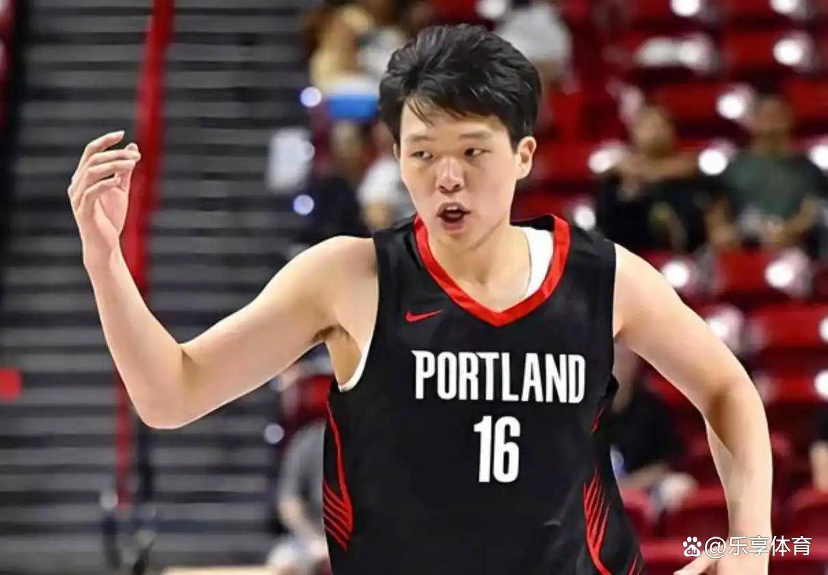 包含今晨NBA季后赛焦点战，波特兰开拓者完成体检，质疑声仍在，身体对抗强度拉满的词条