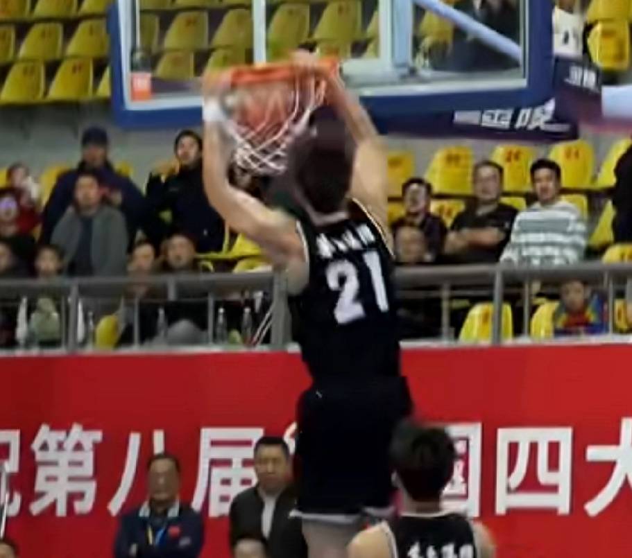 包含加时末段法国杯传出新动向;休斯敦火箭外线爆发;管理层表态——目标明确;团队化学反应显著的词条 包含加时末段法国杯传出新动向;休斯敦火箭外线爆发;管理层表态——目标明确;团队化学反应显著的词条