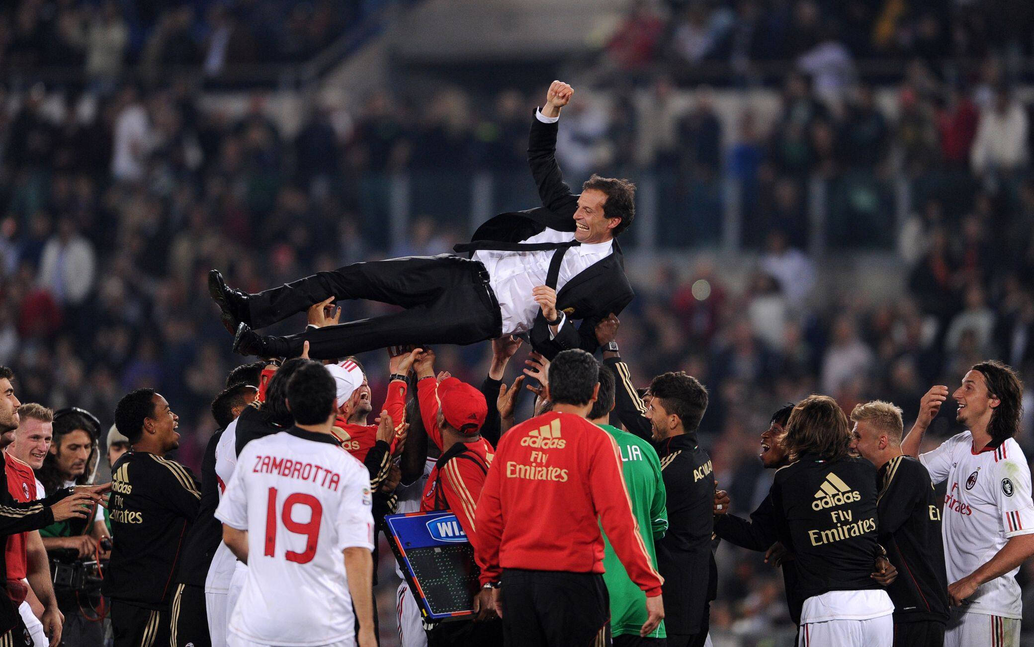 AC米兰发布备战花絮,冲刺阶段手感冰凉,NBA总决赛任务艰巨,高层口径保持一致的简单介绍 AC米兰发布备战花絮,冲刺阶段手感冰凉,NBA总决赛任务艰巨,高层口径保持一致的简单介绍