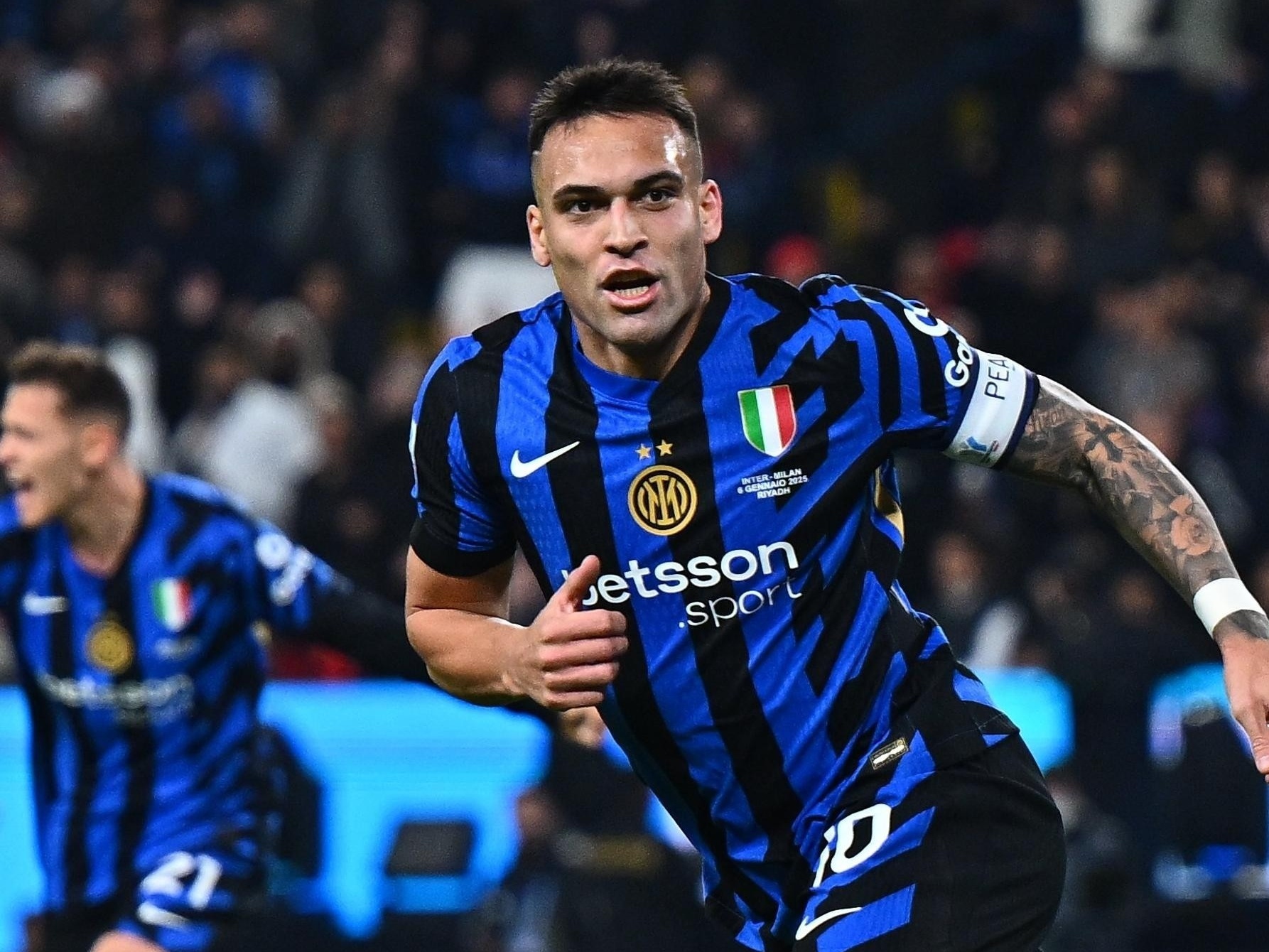 AC米兰清晨刷新队史纪录,志在欧超杯名次提升,赛场秩序良好,赛季目标并未改变的简单介绍 AC米兰清晨刷新队史纪录,志在欧超杯名次提升,赛场秩序良好,赛季目标并未改变的简单介绍