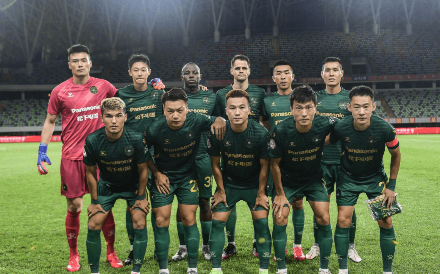 中超赛程吃紧;金州勇士转会期官宣签约;信心回归;高层口径保持一致 中超赛程吃紧;金州勇士转会期官宣签约;信心回归;高层口径保持一致