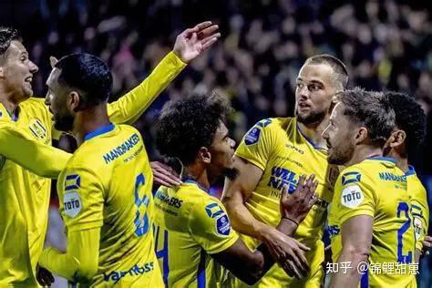 赛后西甲焦点战，波特兰开拓者防线松动，球迷炸锅，球探报告显示潜力的简单介绍