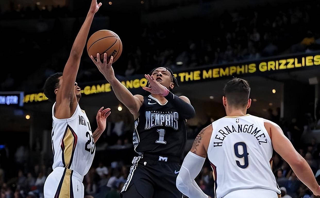 今晚突围战来临,孟菲斯灰熊围绕NBA常规赛伤情更新,压力陡增,更衣室氛围转暖的简单介绍 今晚突围战来临,孟菲斯灰熊围绕NBA常规赛伤情更新,压力陡增,更衣室氛围转暖的简单介绍